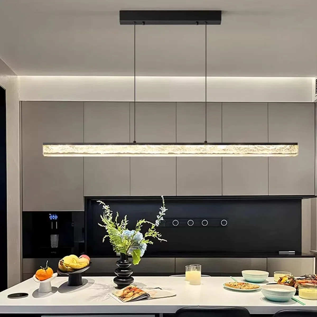 Bellastein LED Pendelleuchte Esszimmer Dimmbar Moderne Hängelampe Esstisch Linear design hängeleuchte mit Fernbedienung Pendellampe Höhenverstellbar für Kücheninsel Esstischlampe Büro Lampen (L120cm)