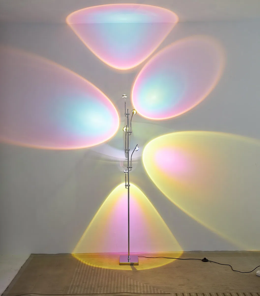 NKU Sunset Stehlampe, Projektor, 5 Köpfe, Multi-Kopf-Stehlampe mit austauschbaren Filtern, Stimmungsbeleuchtung für Schlafzimmer, Wohnzimmer, 183 cm, Chrom, einzigartig, modern, bunt