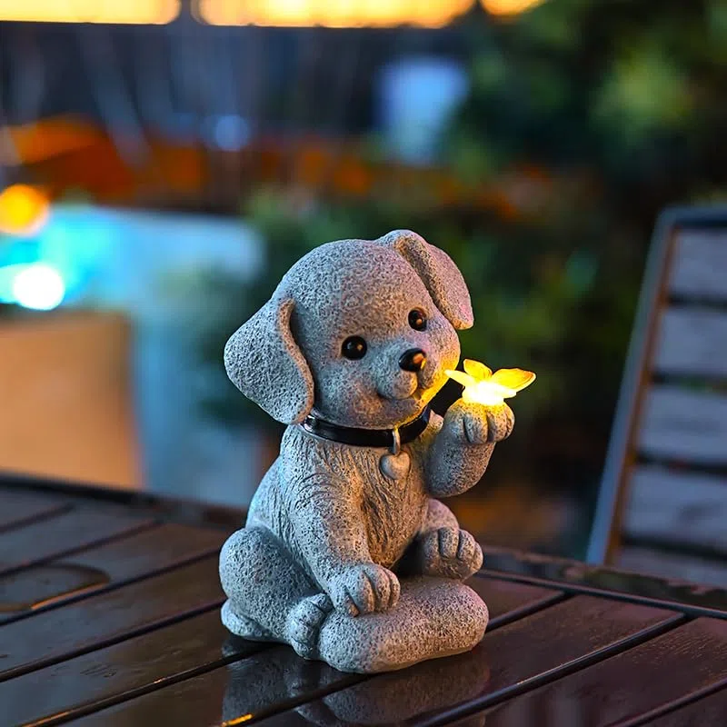 LED solarbetriebene Welpen Schmetterlingslampe, Outdoor Atmosphäre Dekoration Licht, Niedliche Harz Welpen Schmetterlingsgarten Landschaftslampe.